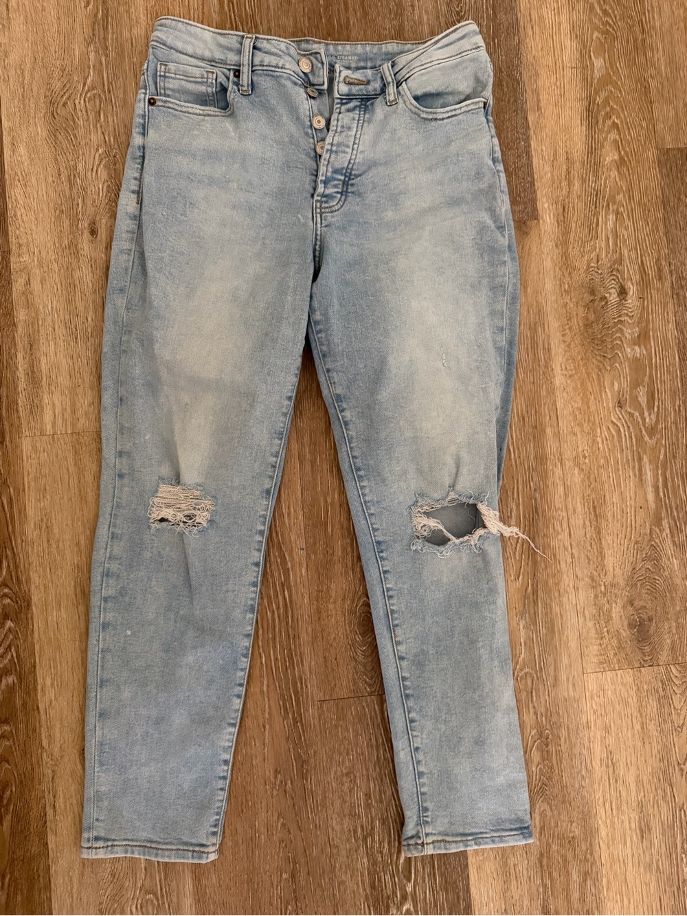 Old Navy Light Blue High-Rise OH straight Distressed Jeans